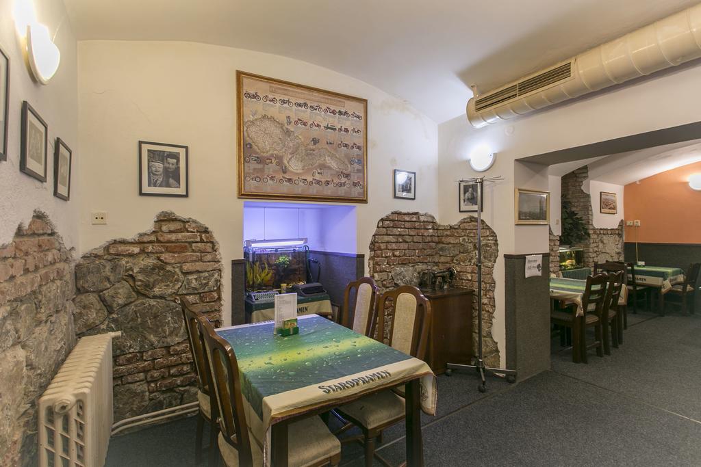 Hotel U Sladku - Prague — Photos 2